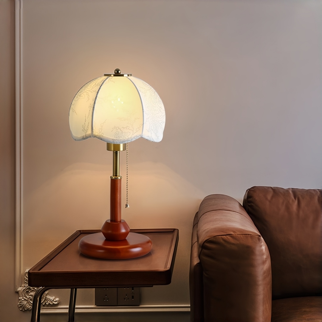 Vintage Scalloped Dome Table L - Room Lighting Bedroom Decor recension och pris